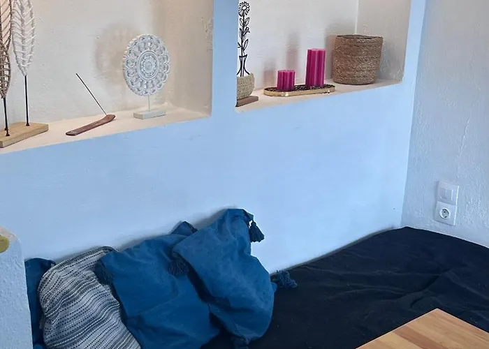 Cycladic Experience Dhriopís